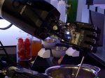 Bucatarul Robotic gateste cu precizie umana